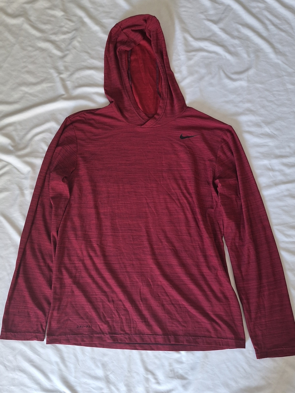 Nike Dri Fit Mens Medium Maroon Lightweight Long Sleeve Athletic Running Hoodie